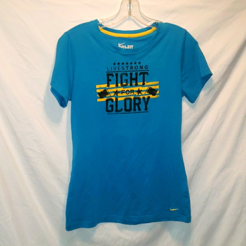 Nike Women Large Dri- Fit T Shirt Slim Fit Basic Short Sleeve Graphic Print